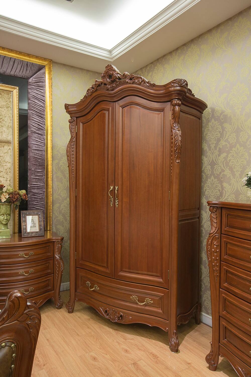 柚木大师1209型缅甸柚木两门衣柜