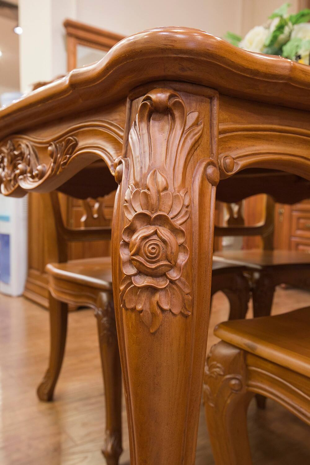 柚木大师1008型缅甸柚木餐台