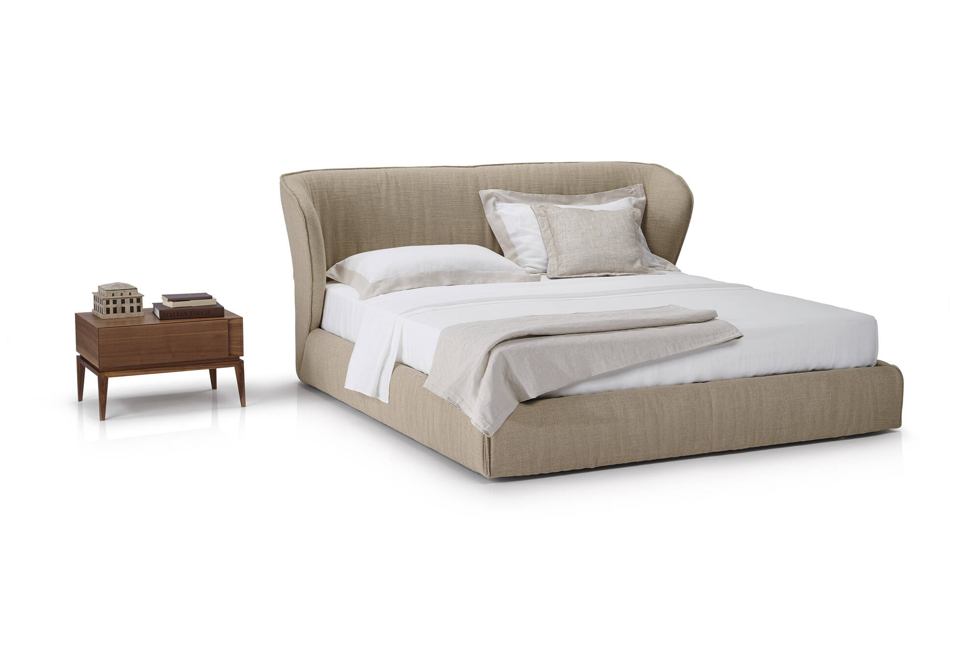 意大利natuzzi床l015