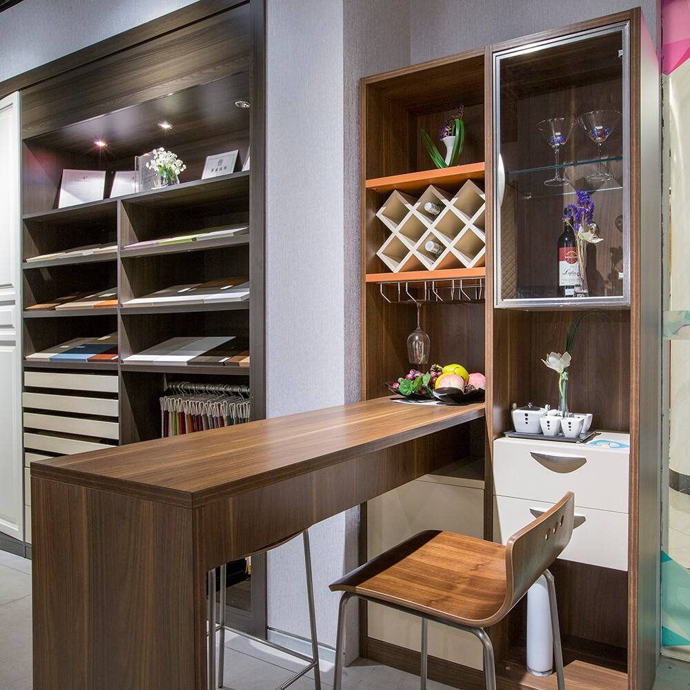 曲美家居 吧台酒柜