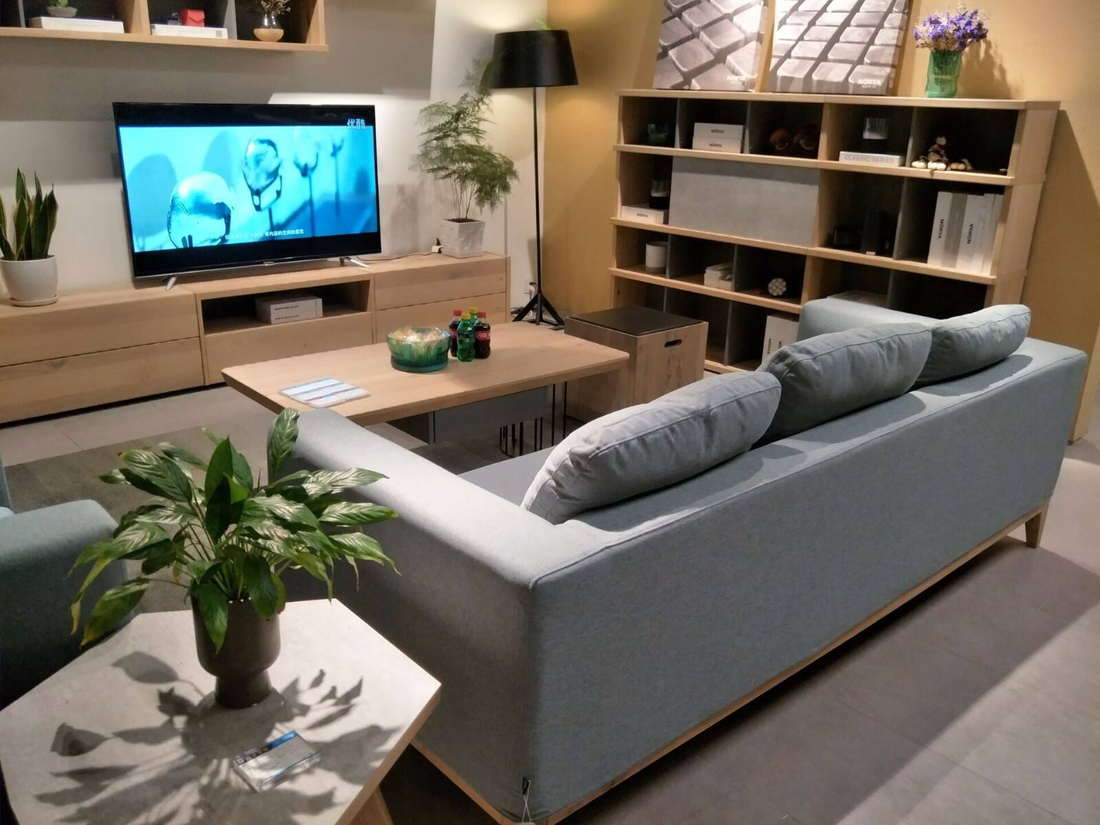 挪亚家 北欧现代 白橡木 水泥色 六边形茶几