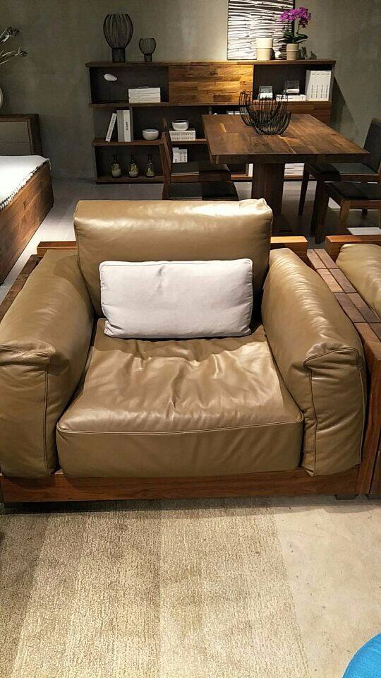 挪亚家 北欧现代 牛皮黑胡桃木 单人位沙发