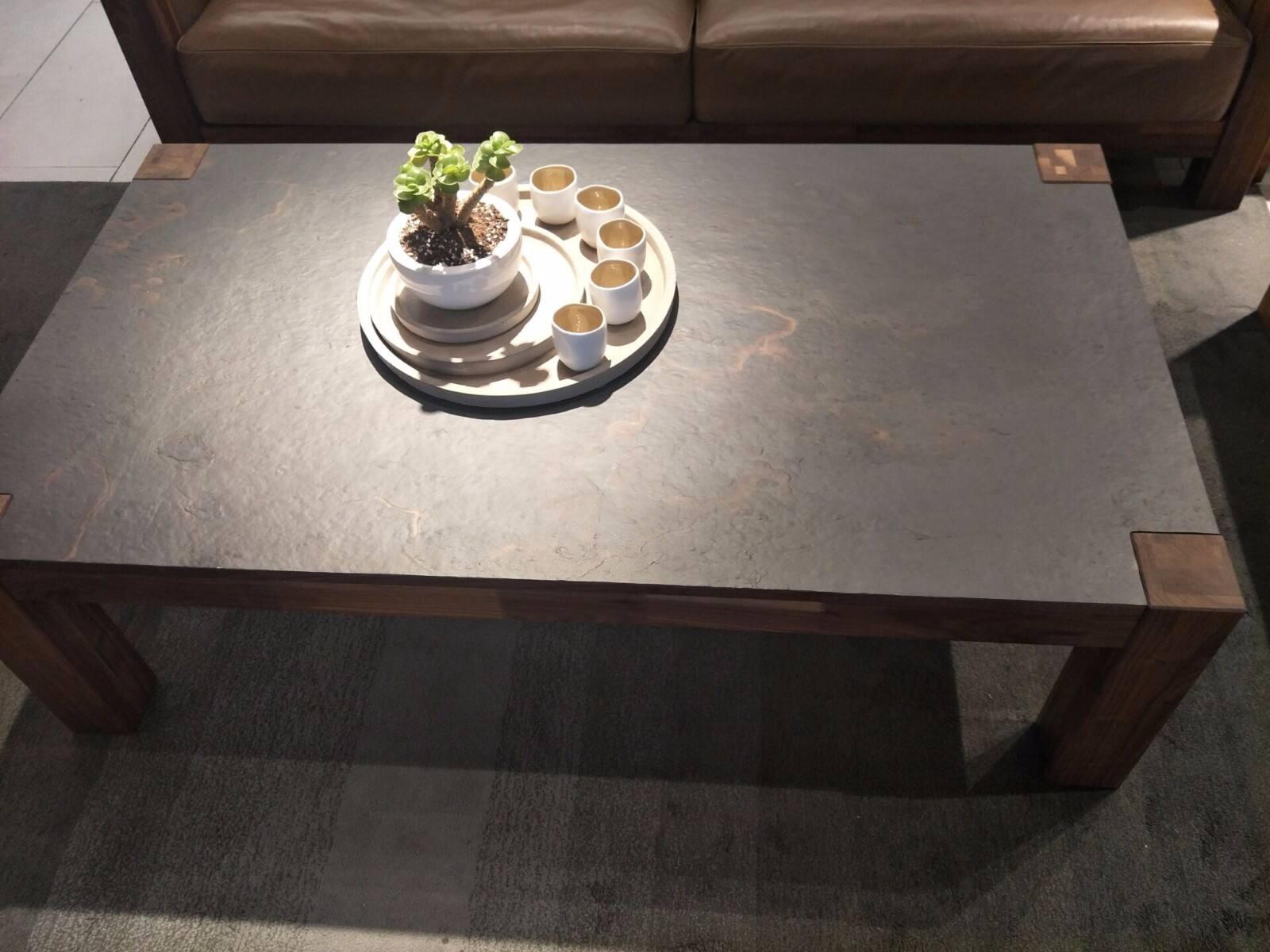 挪亚家 北欧现代 黑胡桃木印度多彩石 茶几