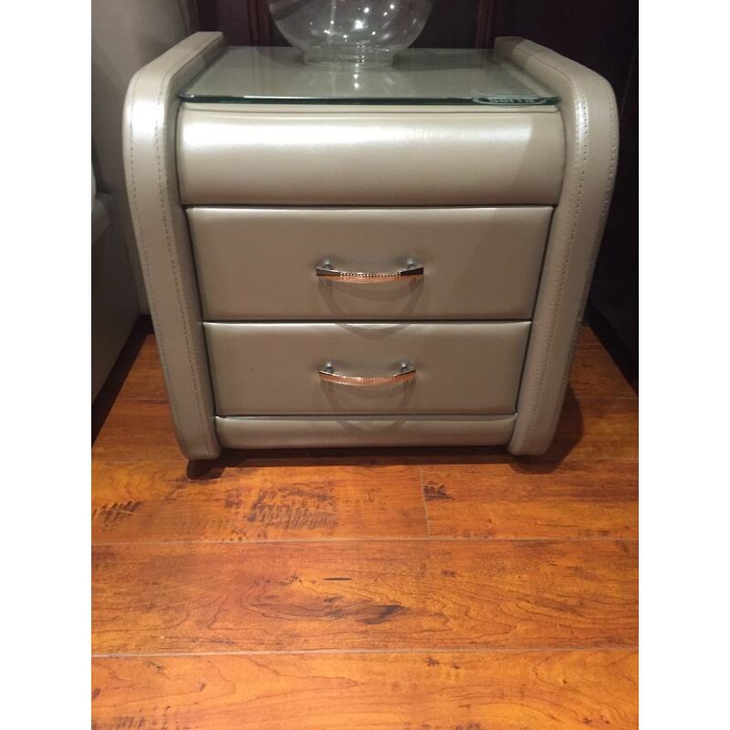 美国舒达现代简约床头柜