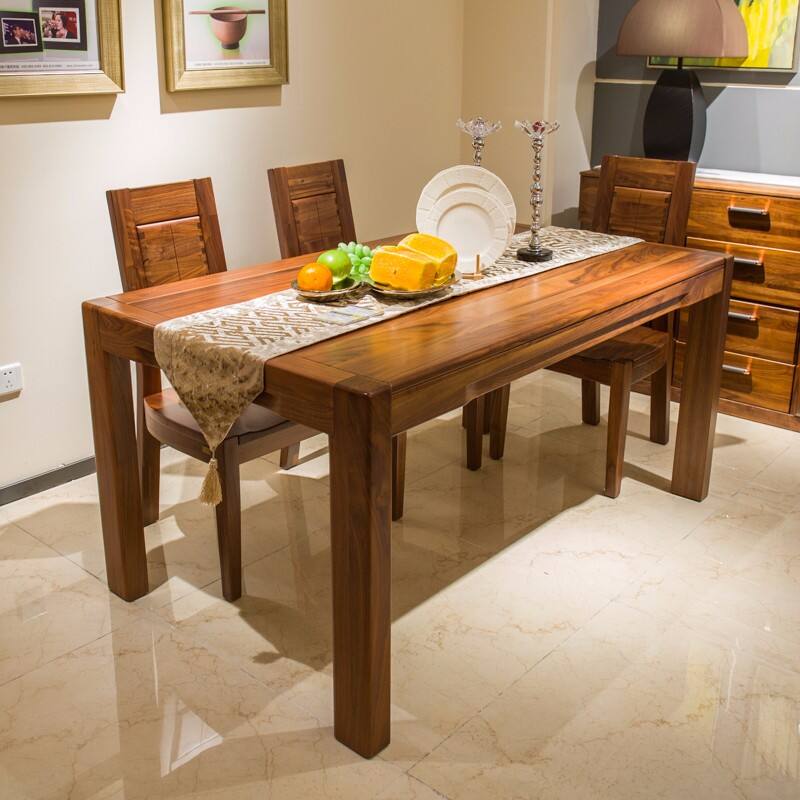南洋胡氏实木餐桌