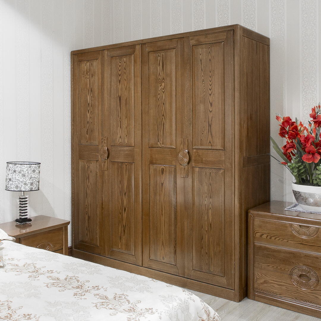 四开门大衣柜,储物空间丰富,中式风格客厅