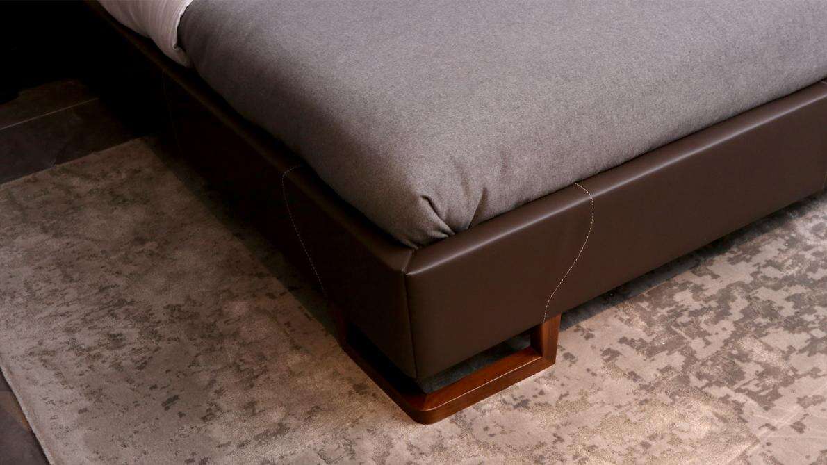 胡桃木实木床脚,回字型增添造型感